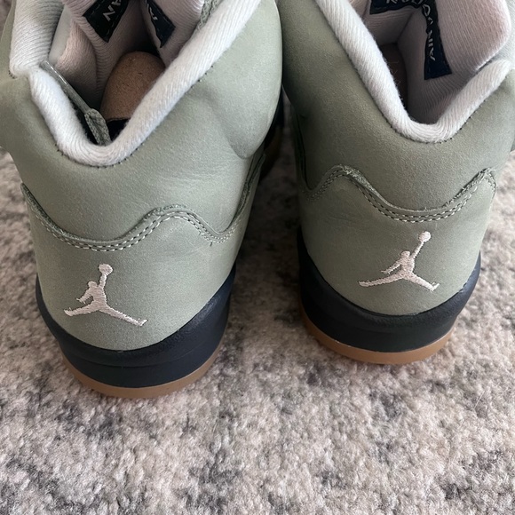 SOLD - Picture 3 of 6